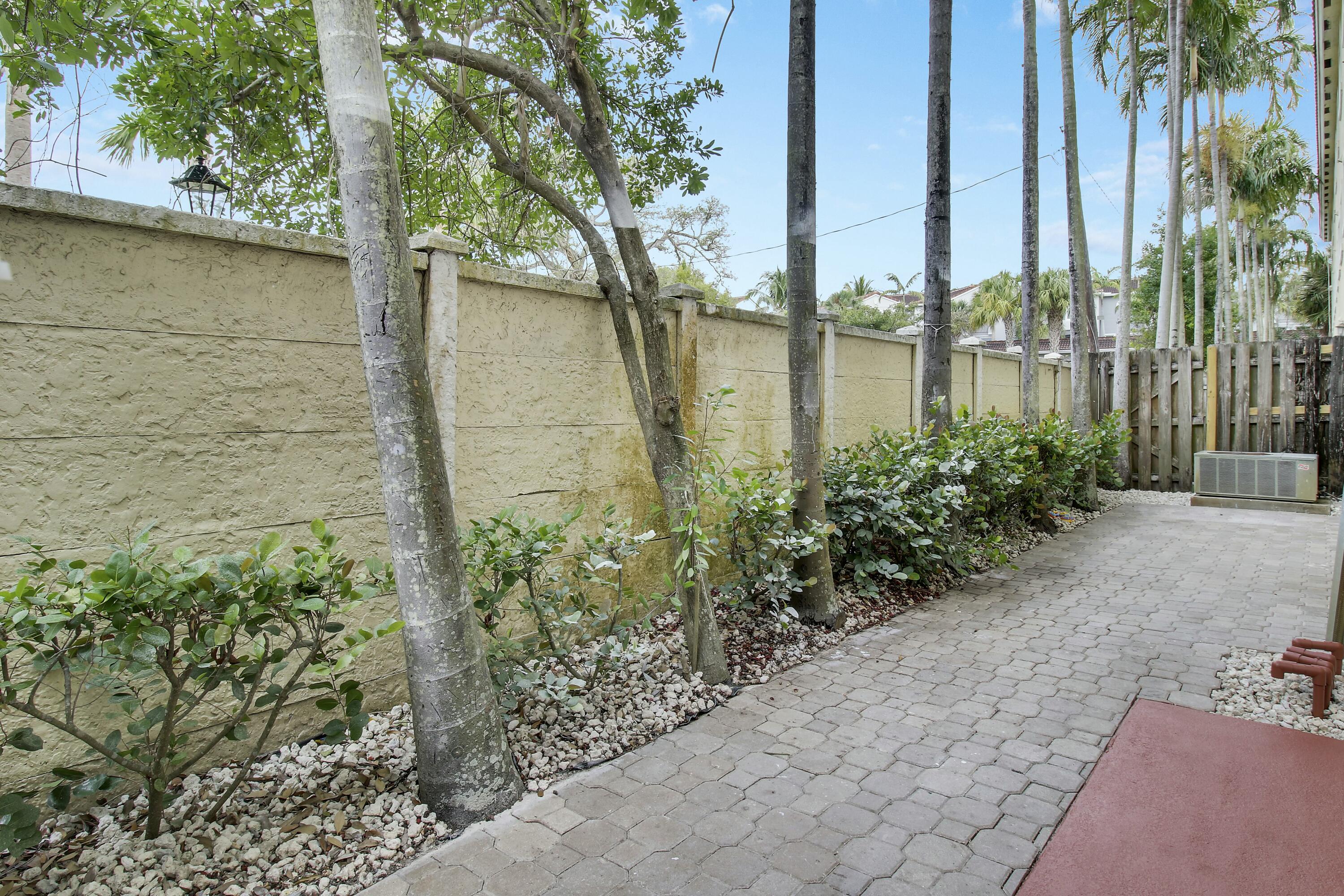 411 Bayfront Drive