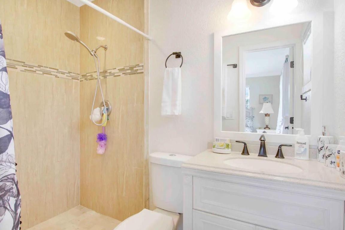 19185 SE Homewood Avenue