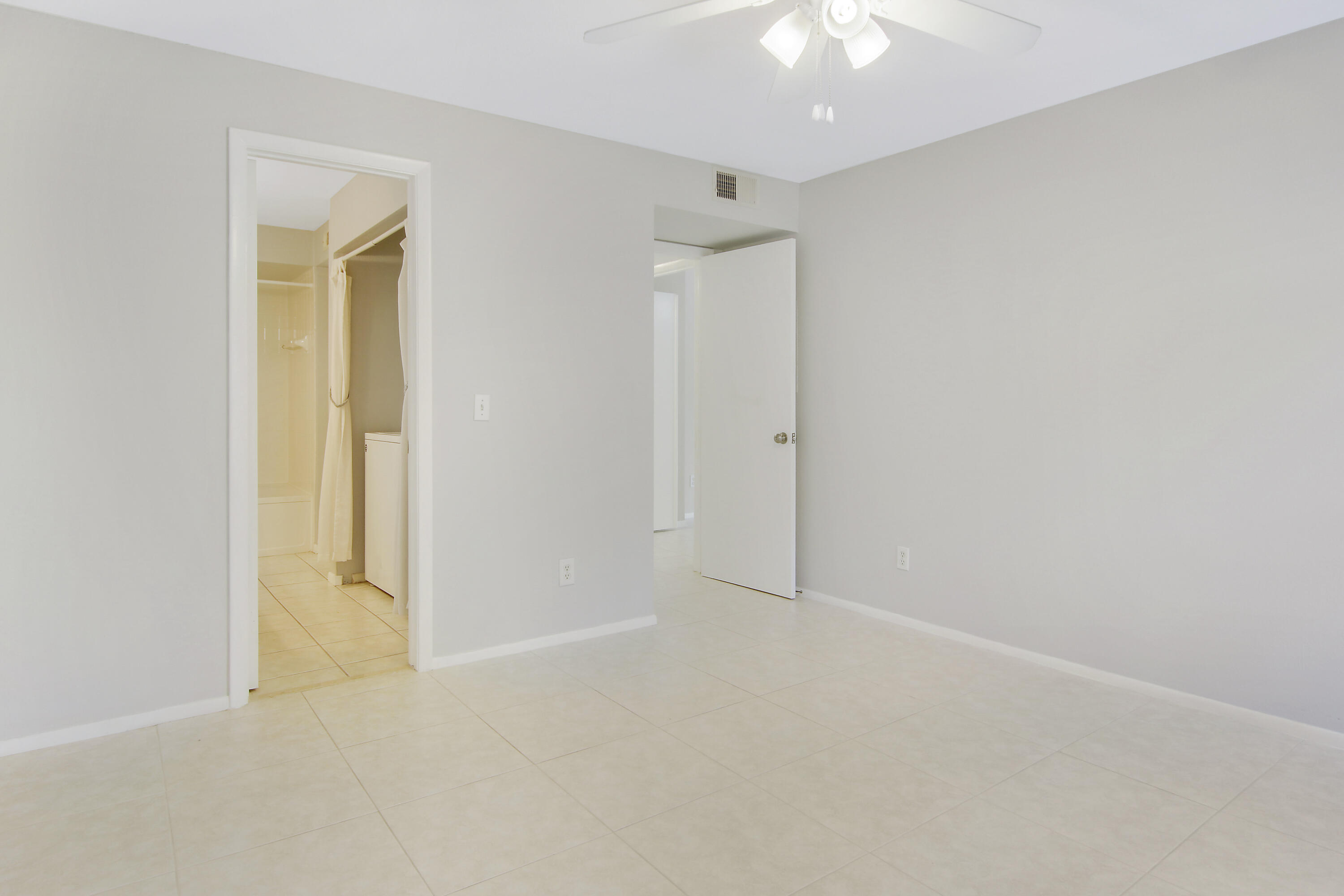 1780 Palm Cove Boulevard 6-303