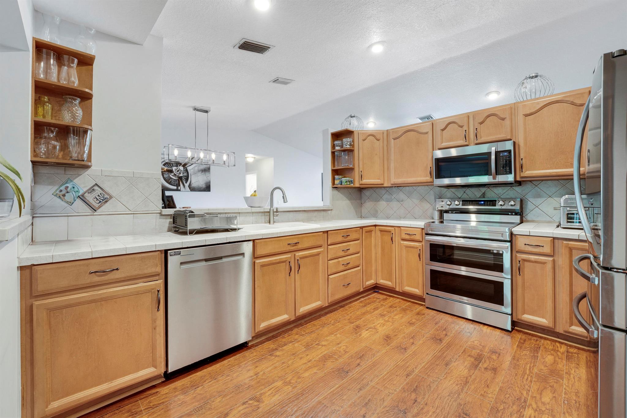 22672 SW 54th Avenue