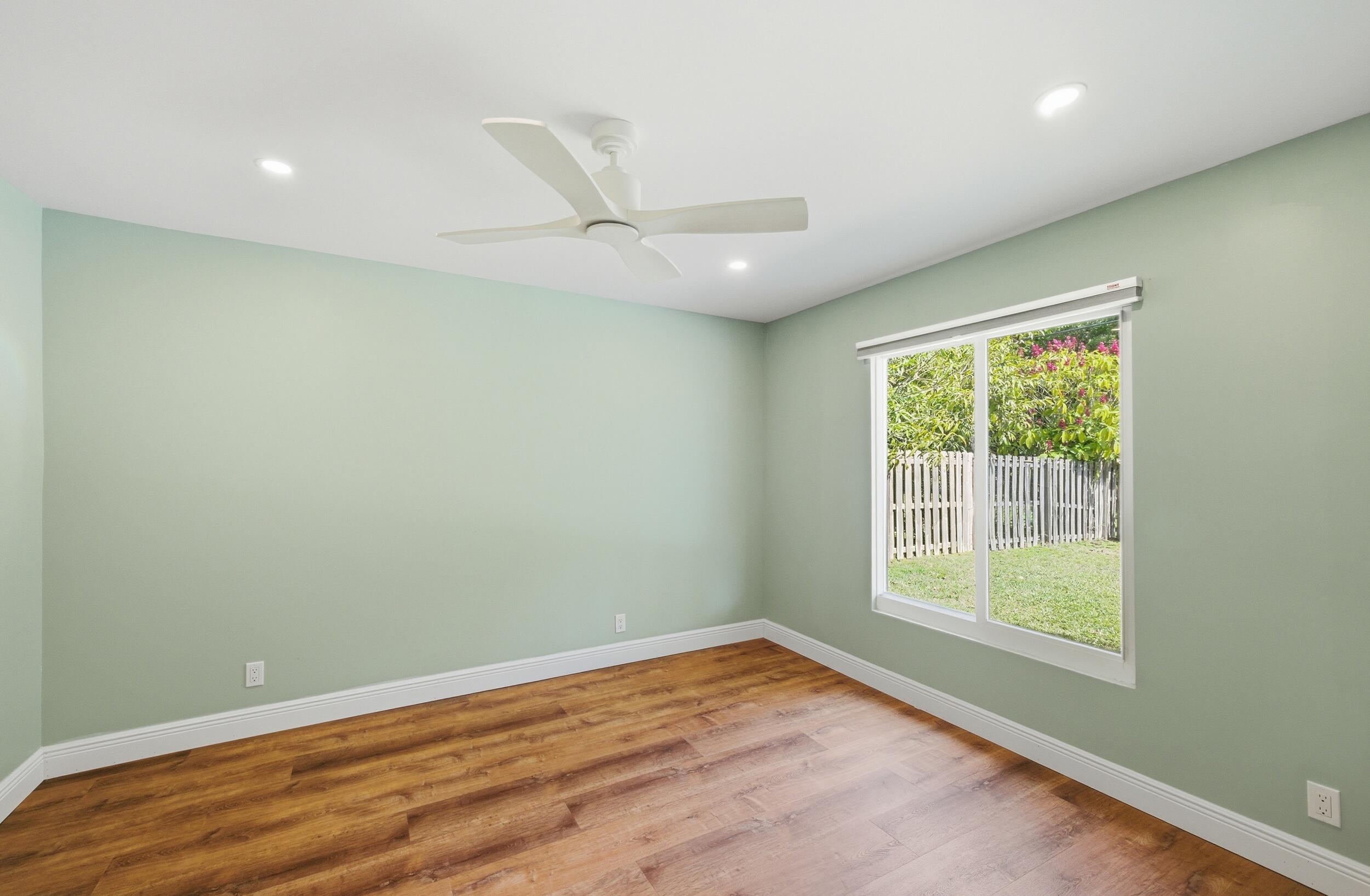 22672 SW 54th Avenue