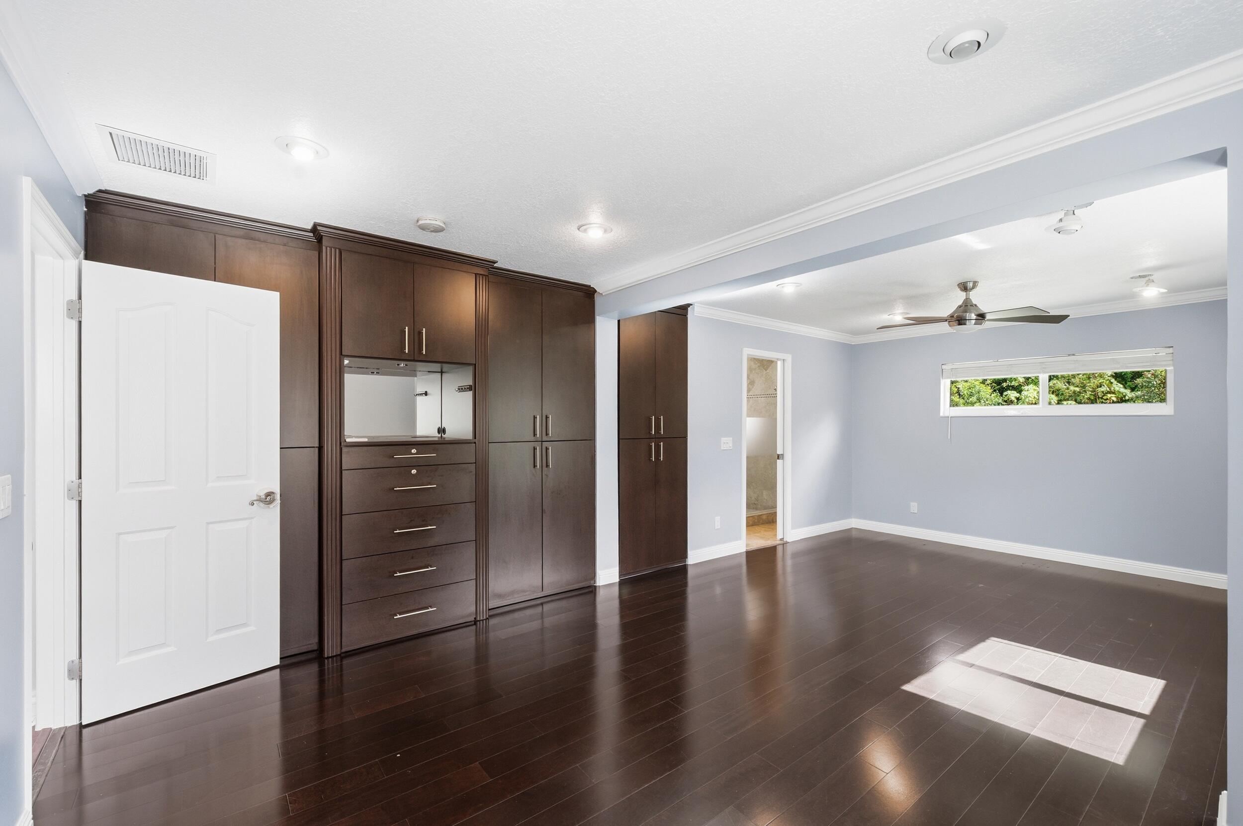 22672 SW 54th Avenue