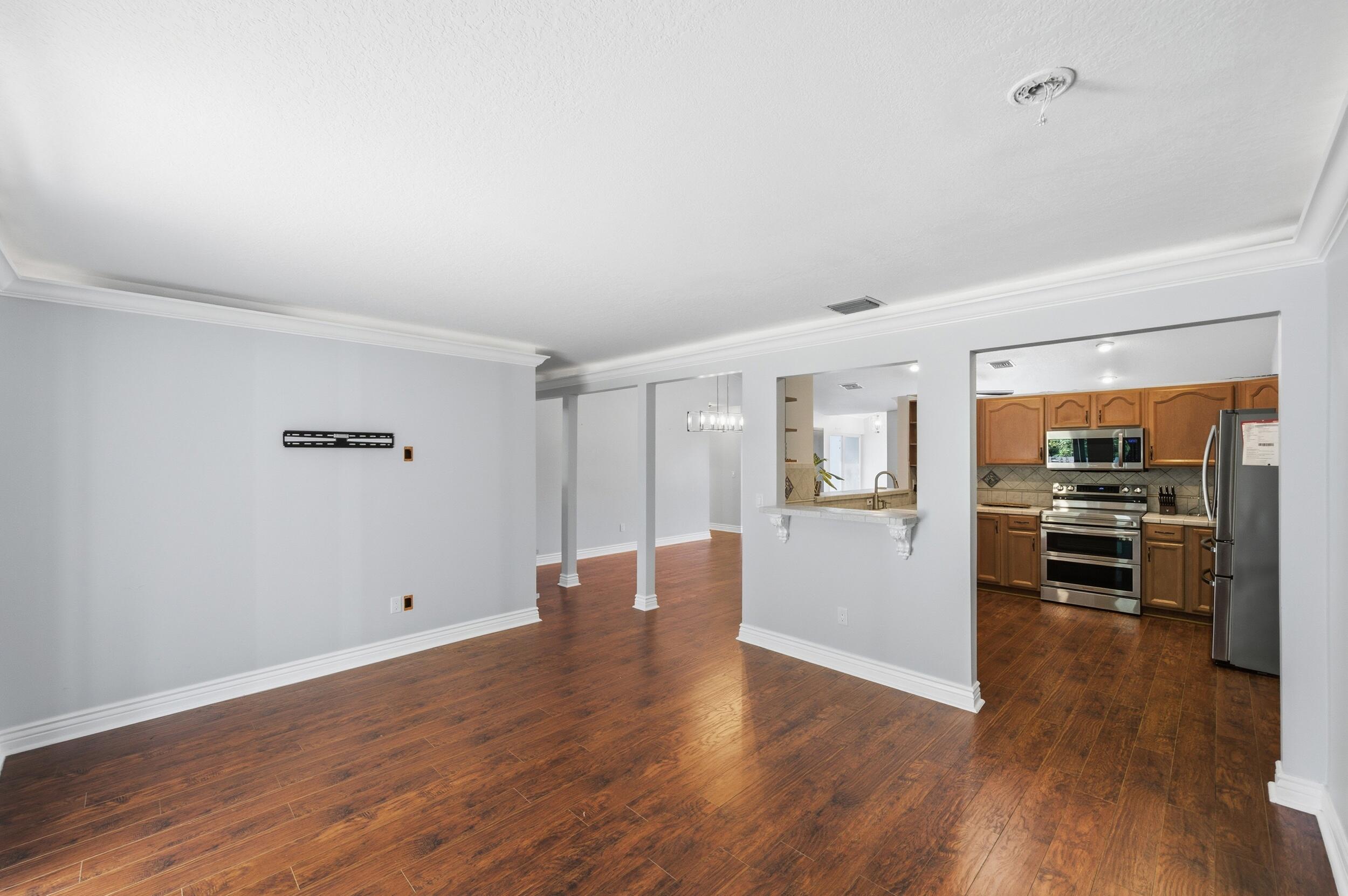 22672 SW 54th Avenue