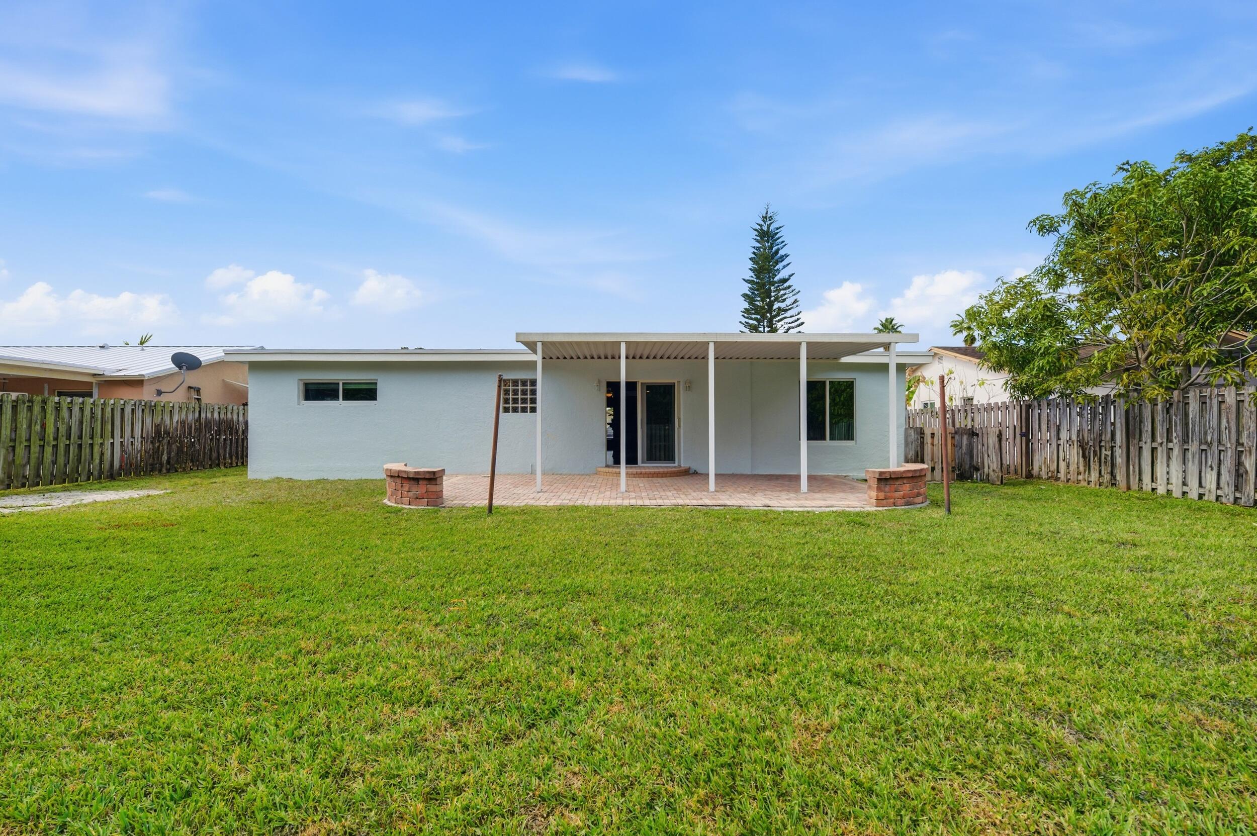 22672 SW 54th Avenue