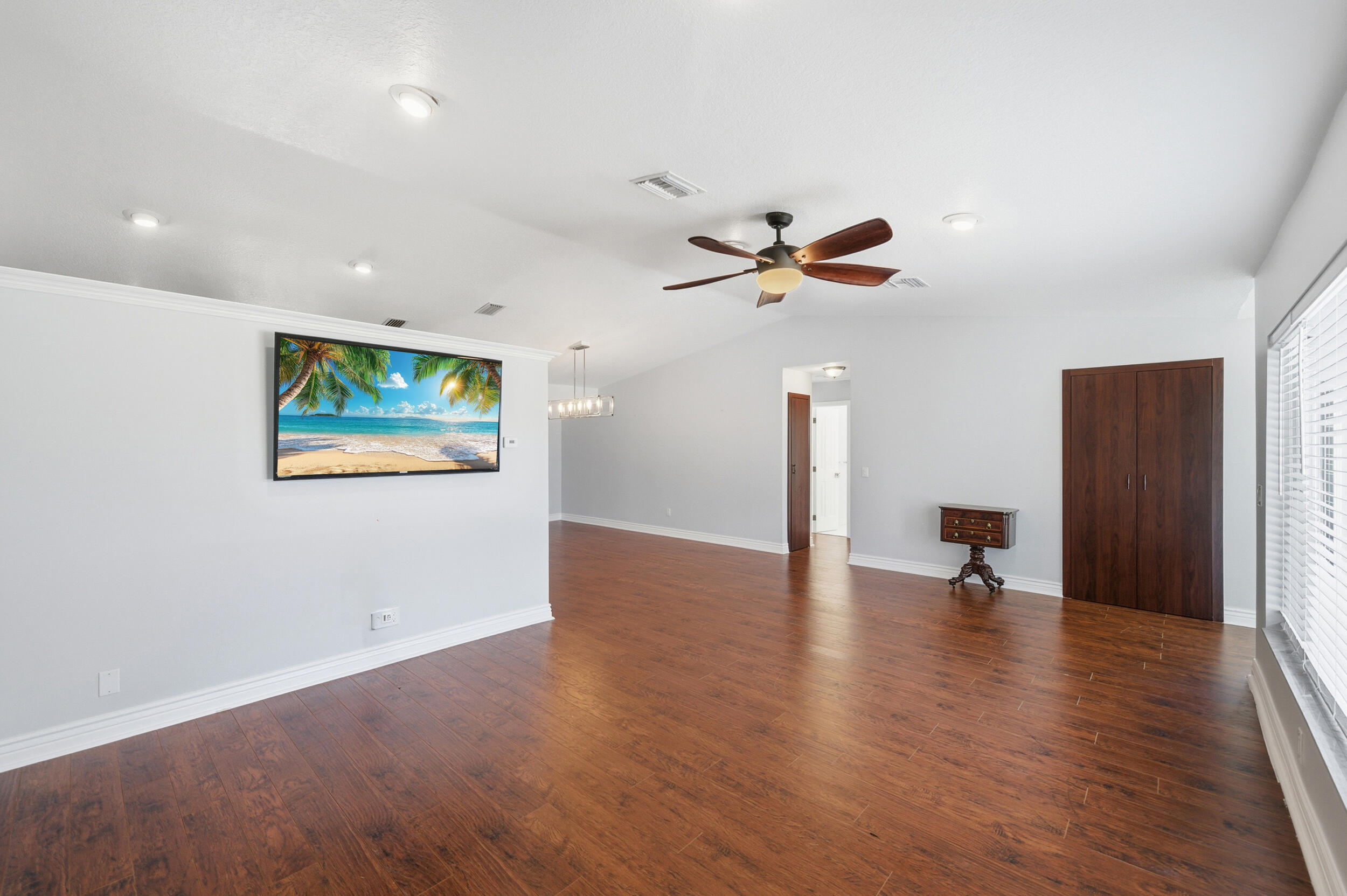 22672 SW 54th Avenue