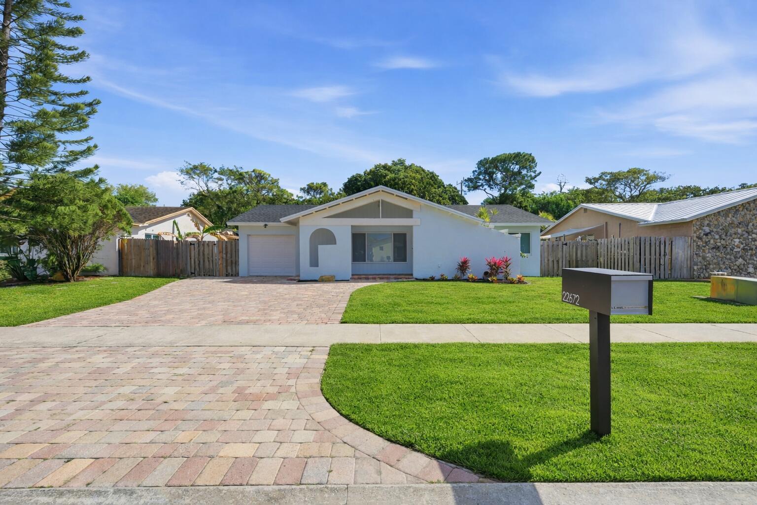 22672 SW 54th Avenue