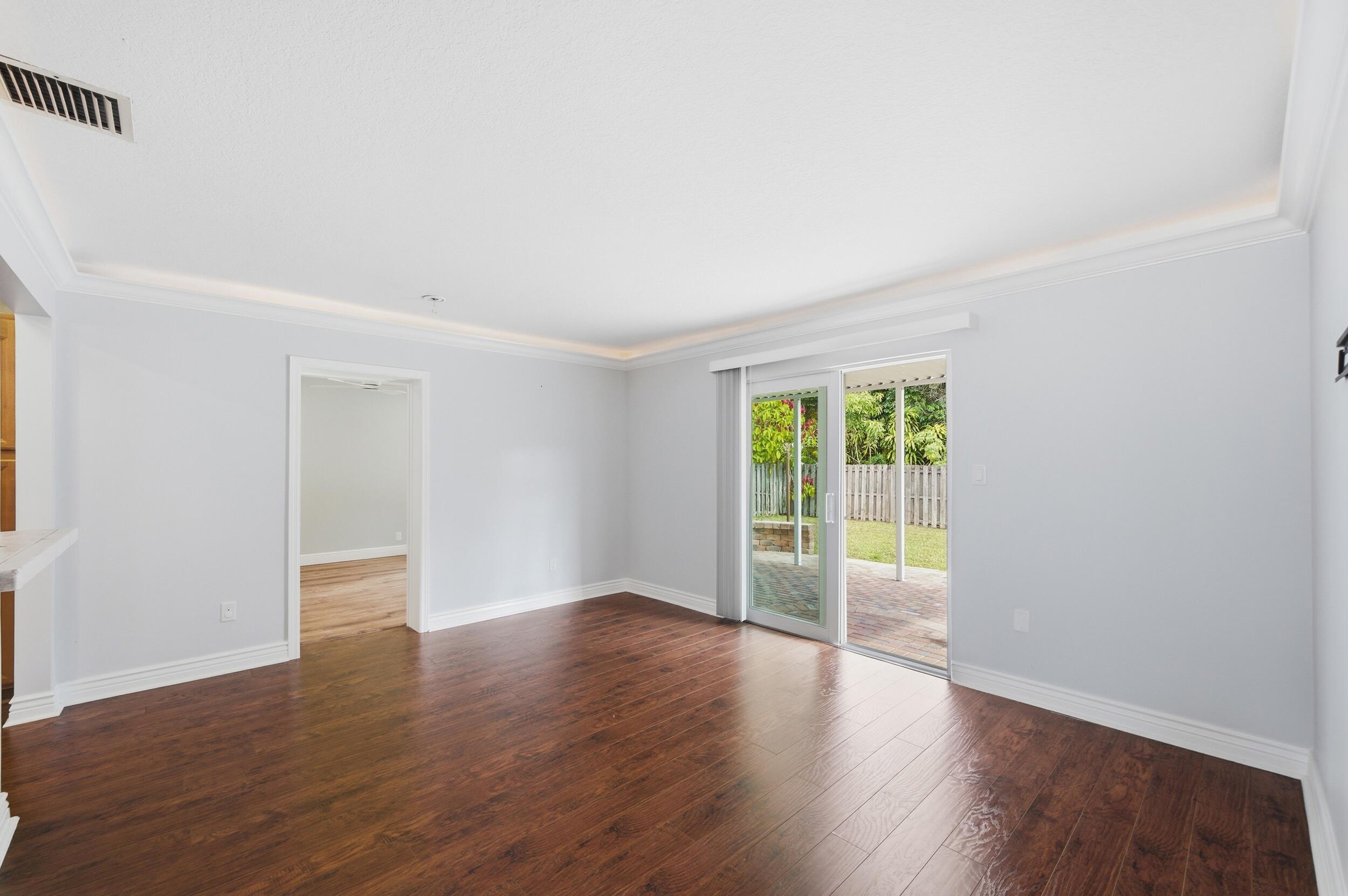 22672 SW 54th Avenue