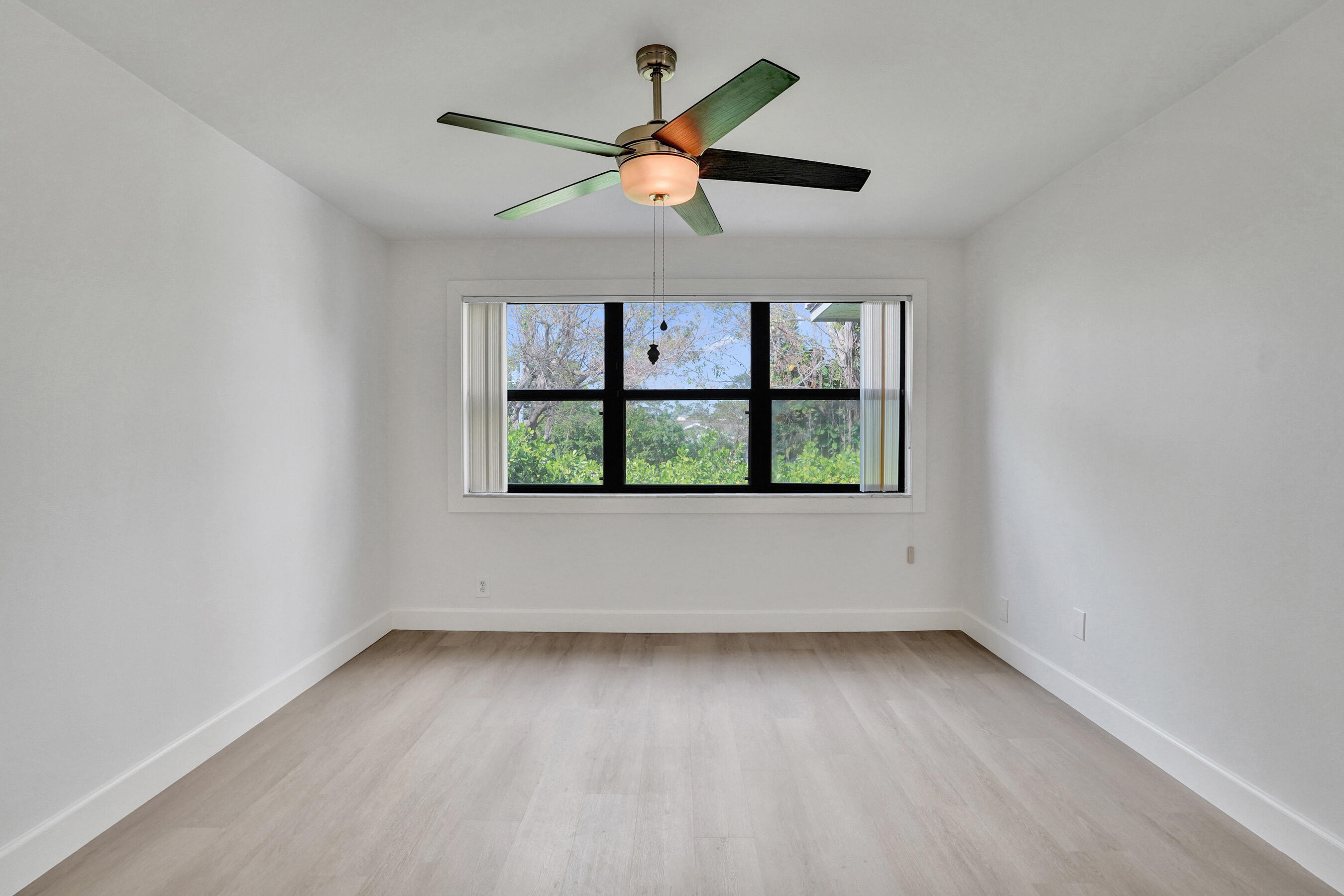 1040 Homewood Boulevard L202