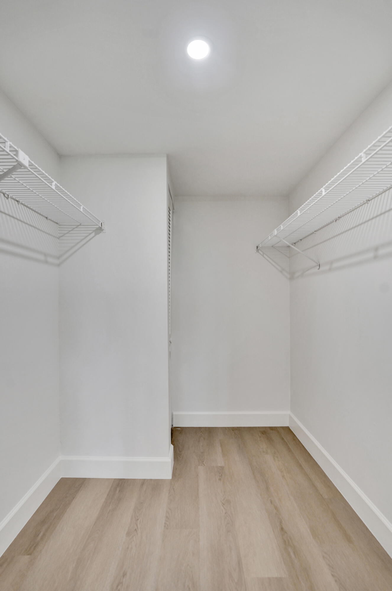 1040 Homewood Boulevard L202