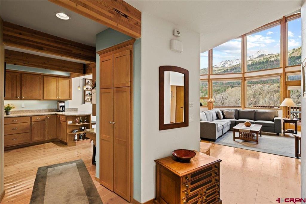 17 Whitehouse Vista Lane