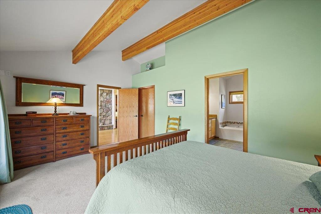 17 Whitehouse Vista Lane