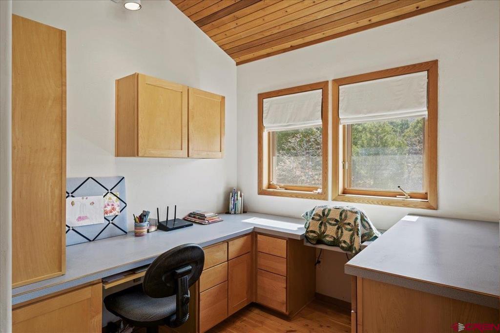 17 Whitehouse Vista Lane