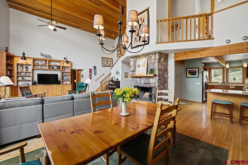 17 Whitehouse Vista Lane