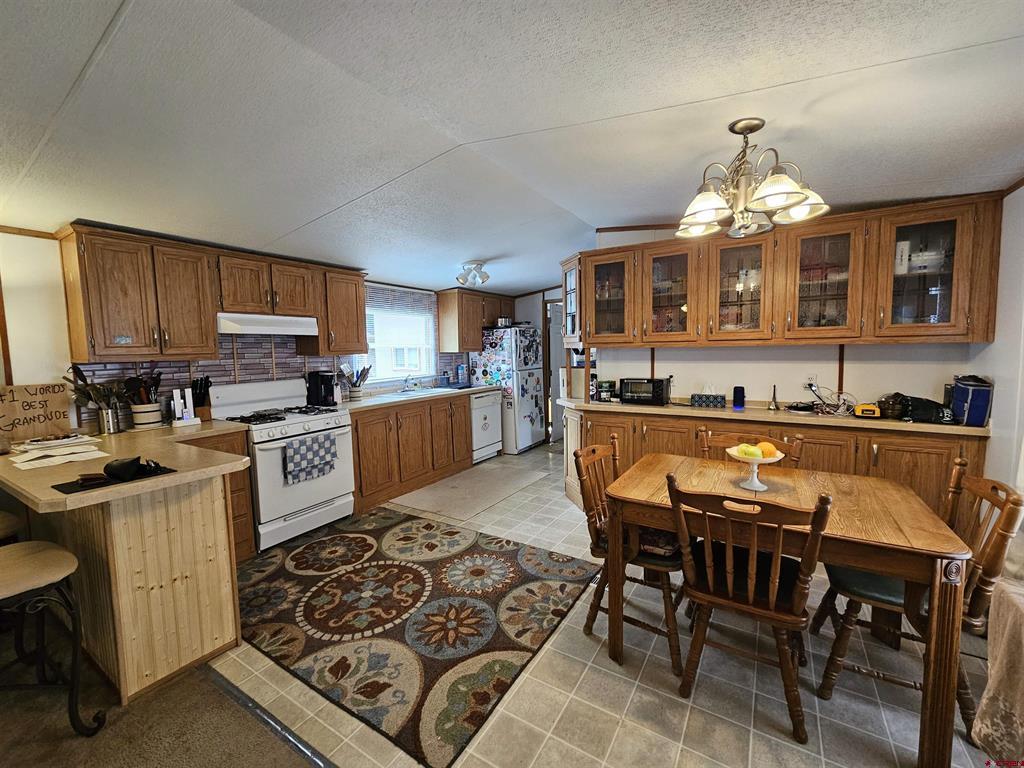 1500 Oak Street Unit: 8