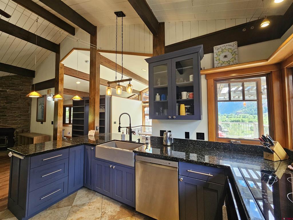 85 Mountain View Drive