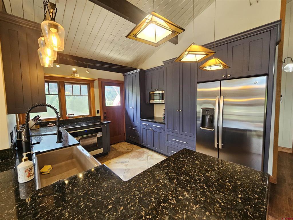 85 Mountain View Drive