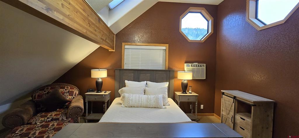 215 5th Avenue Unit: 15