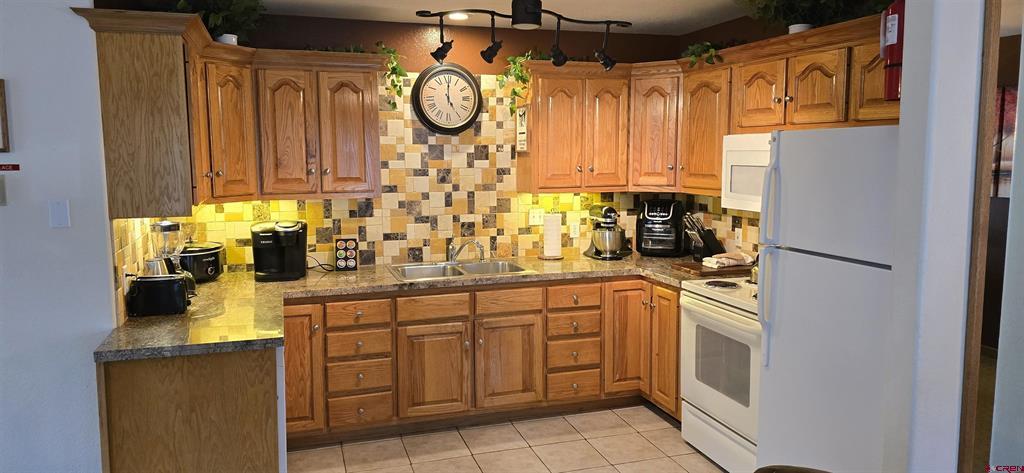 215 5th Avenue Unit: 15