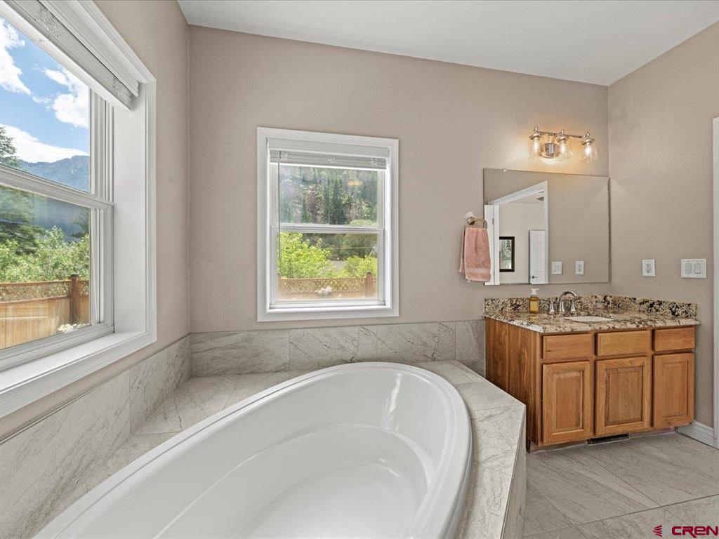 107 Ouray Vista Lane