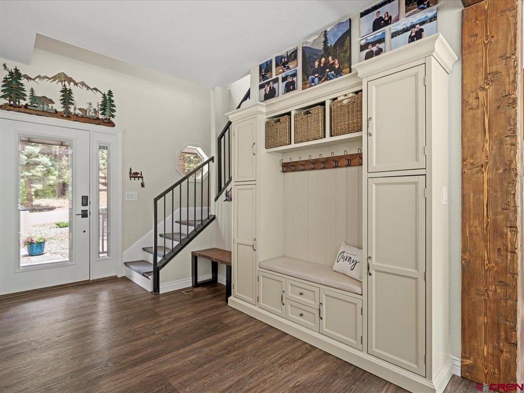 107 Ouray Vista Lane