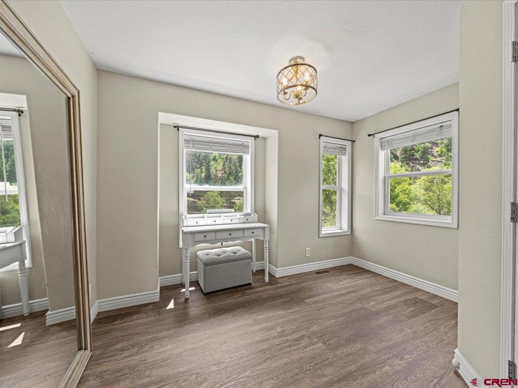 107 Ouray Vista Lane