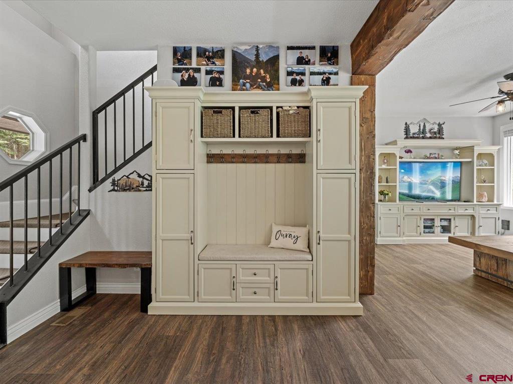 107 Ouray Vista Lane