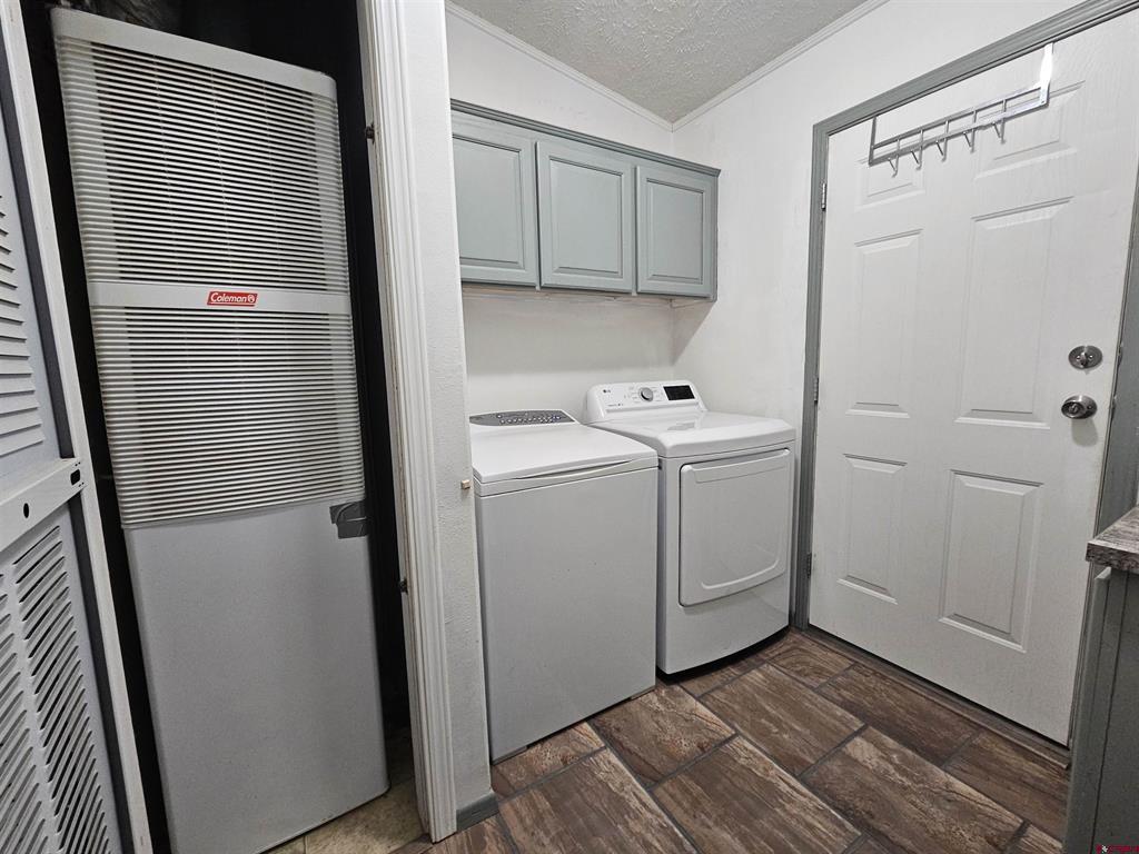 1900 Oak Street Unit: 19