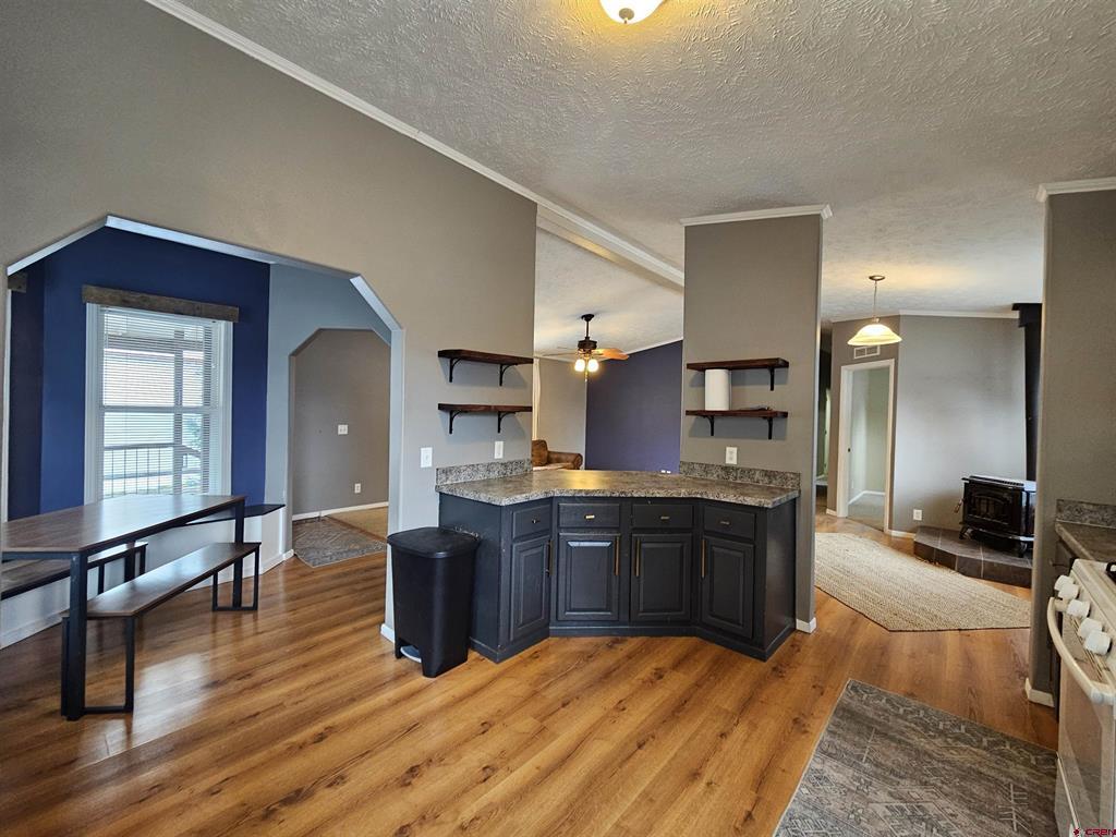 1900 Oak Street Unit: 19