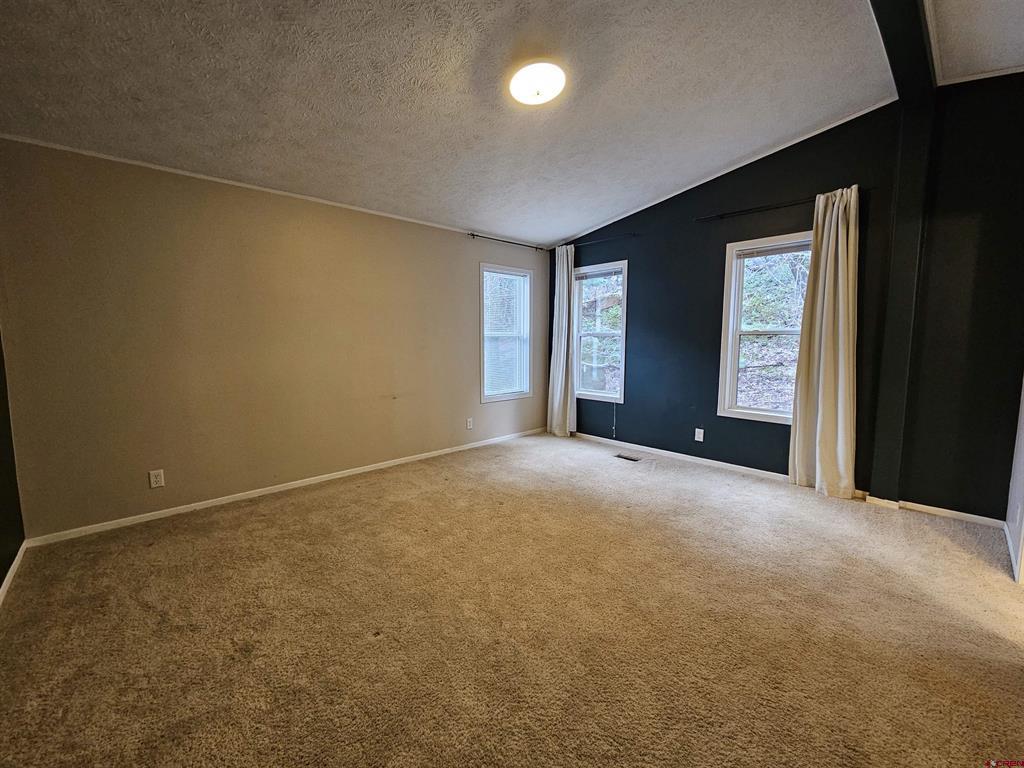 1900 Oak Street Unit: 19