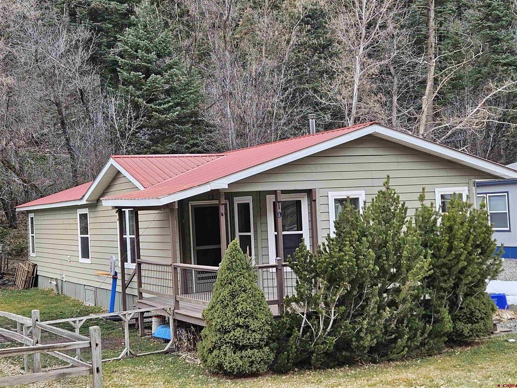 1900 Oak Street Unit: 19