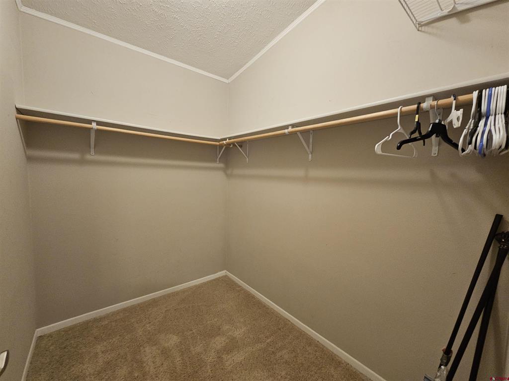 1900 Oak Street Unit: 19