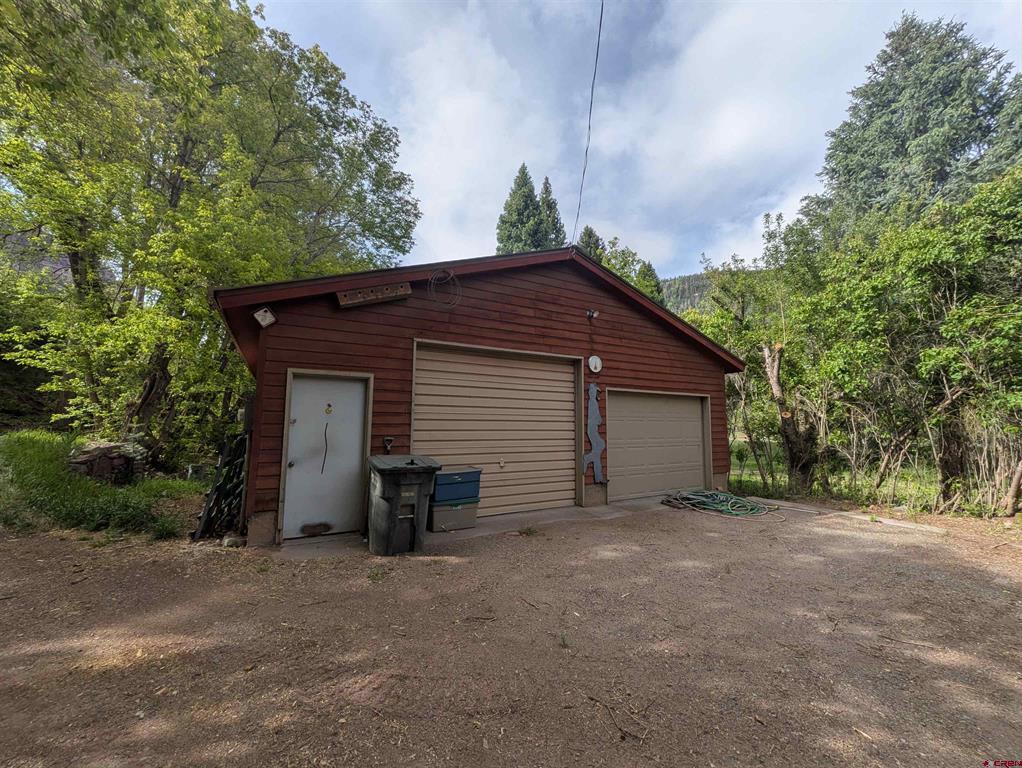 15110 HWY 550