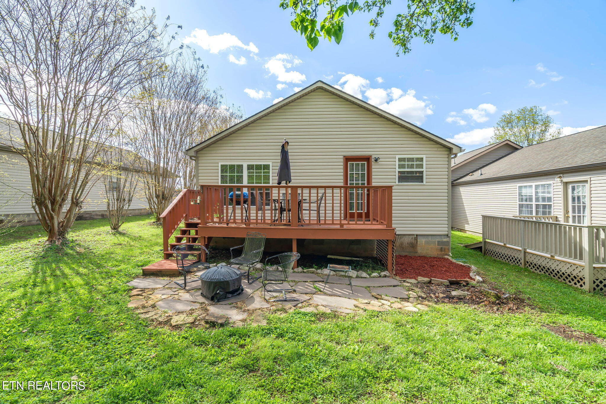 1013 Teranes Way