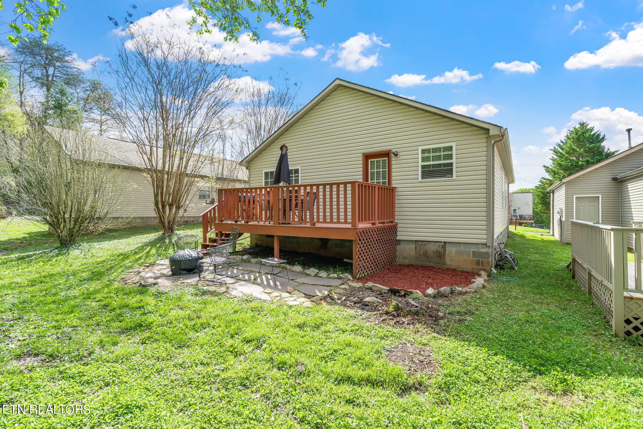 1013 Teranes Way
