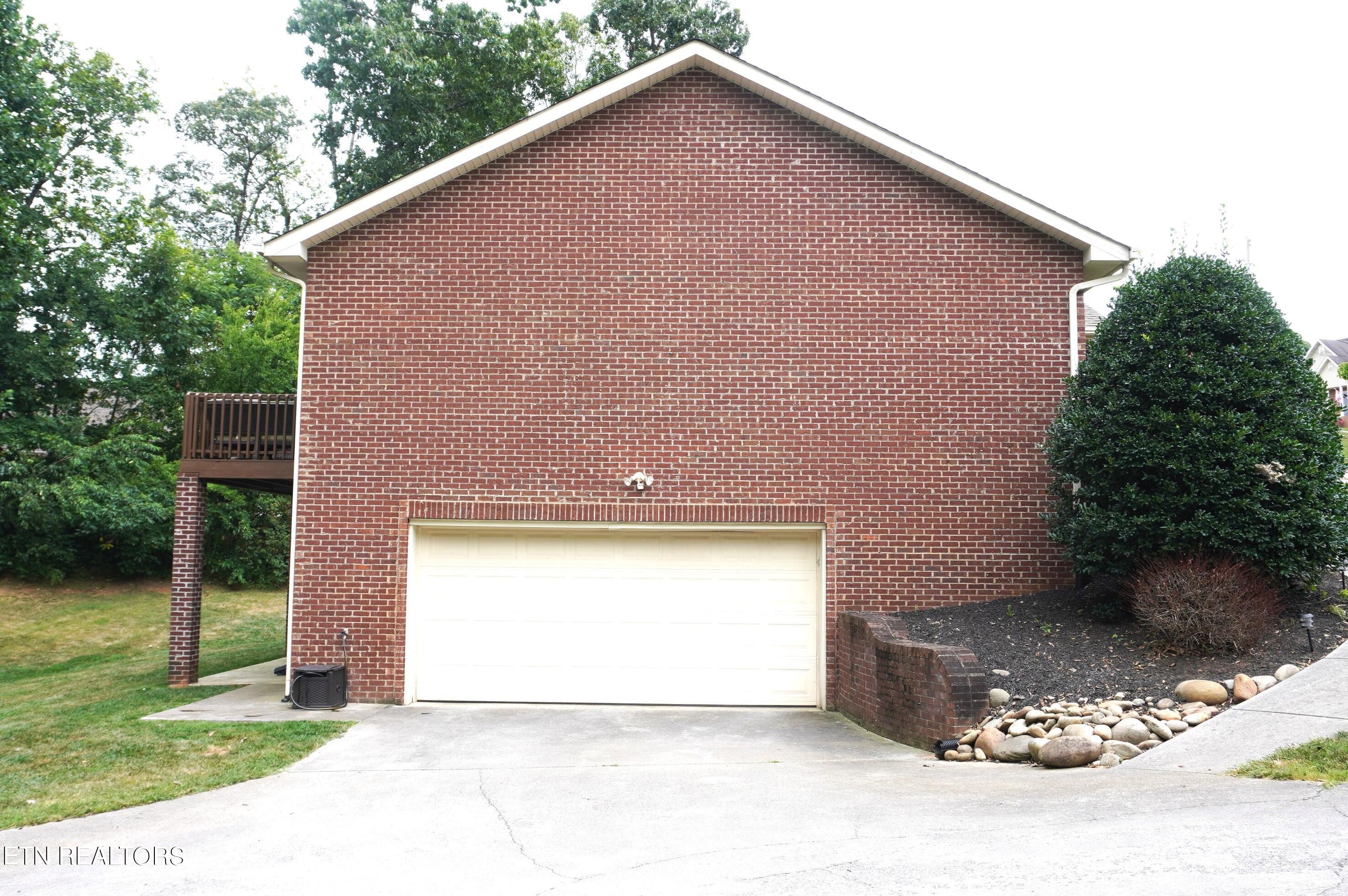 1068 Bartlett Drive