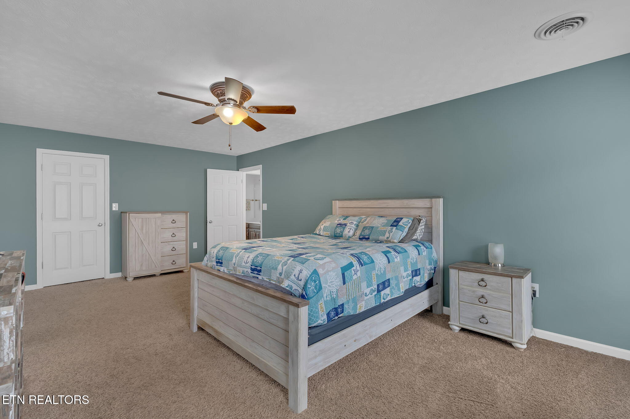 4813 Walnut Hill Drive