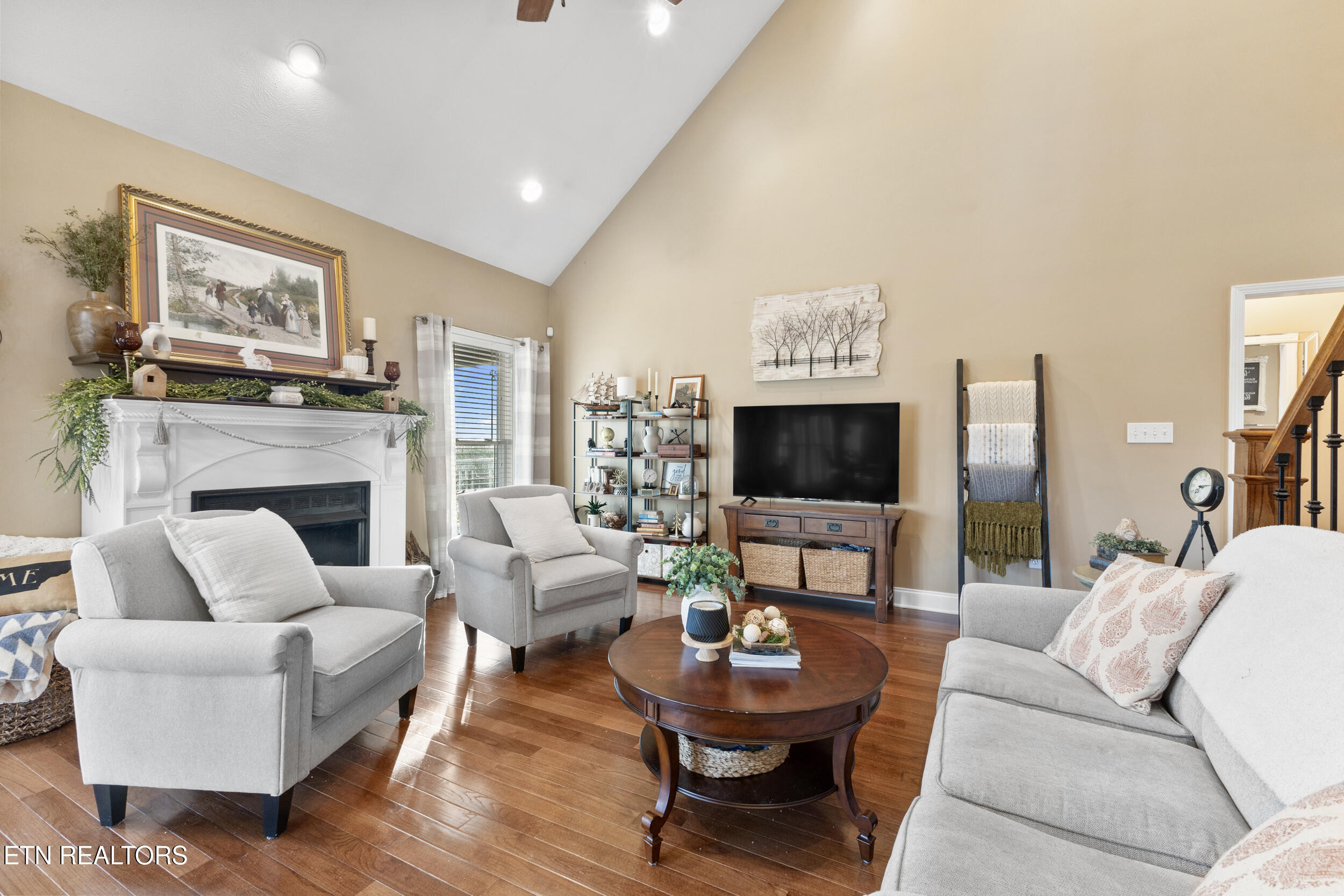 319 Coffey Heights