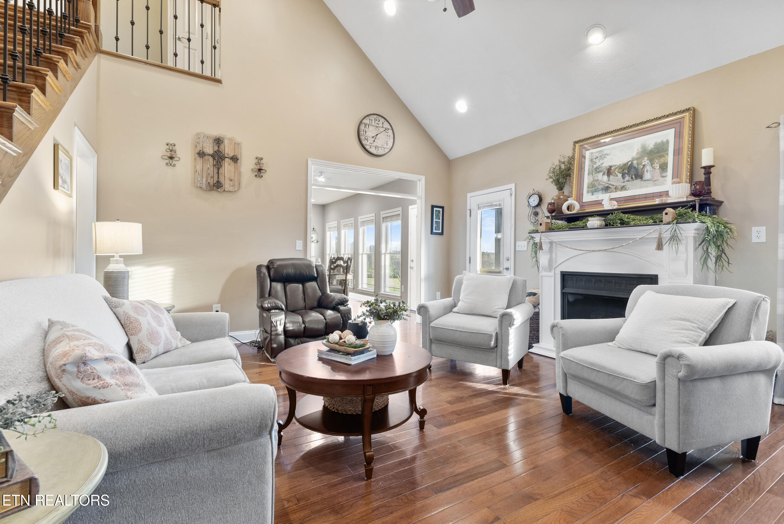 319 Coffey Heights