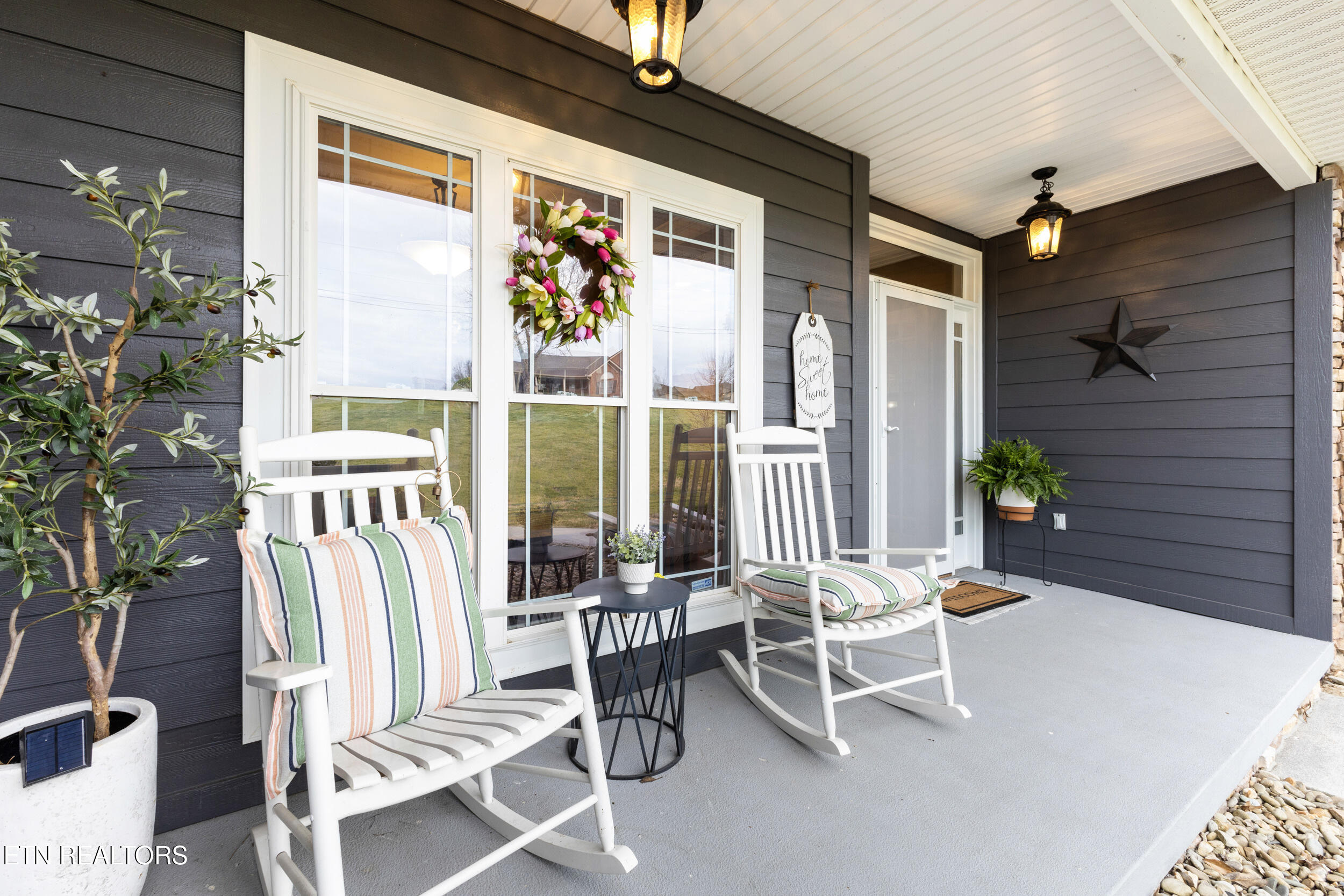 319 Coffey Heights