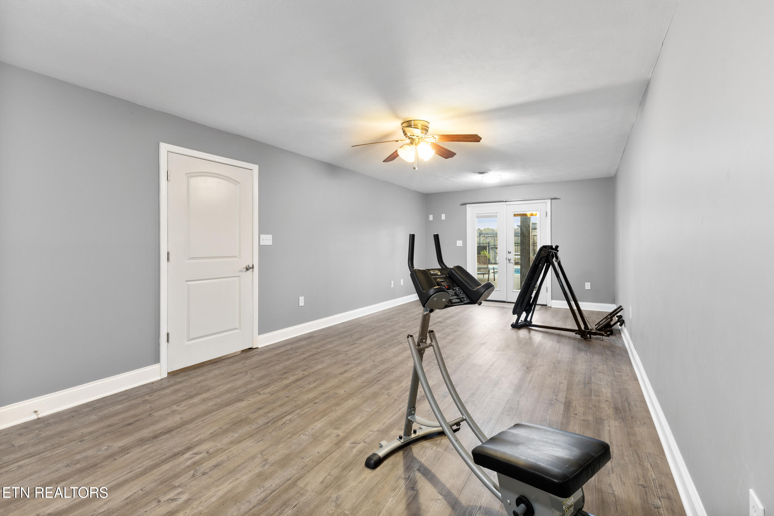 319 Coffey Heights