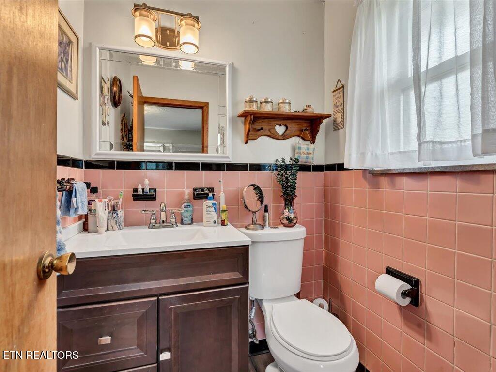 2546 Montcastle Drive