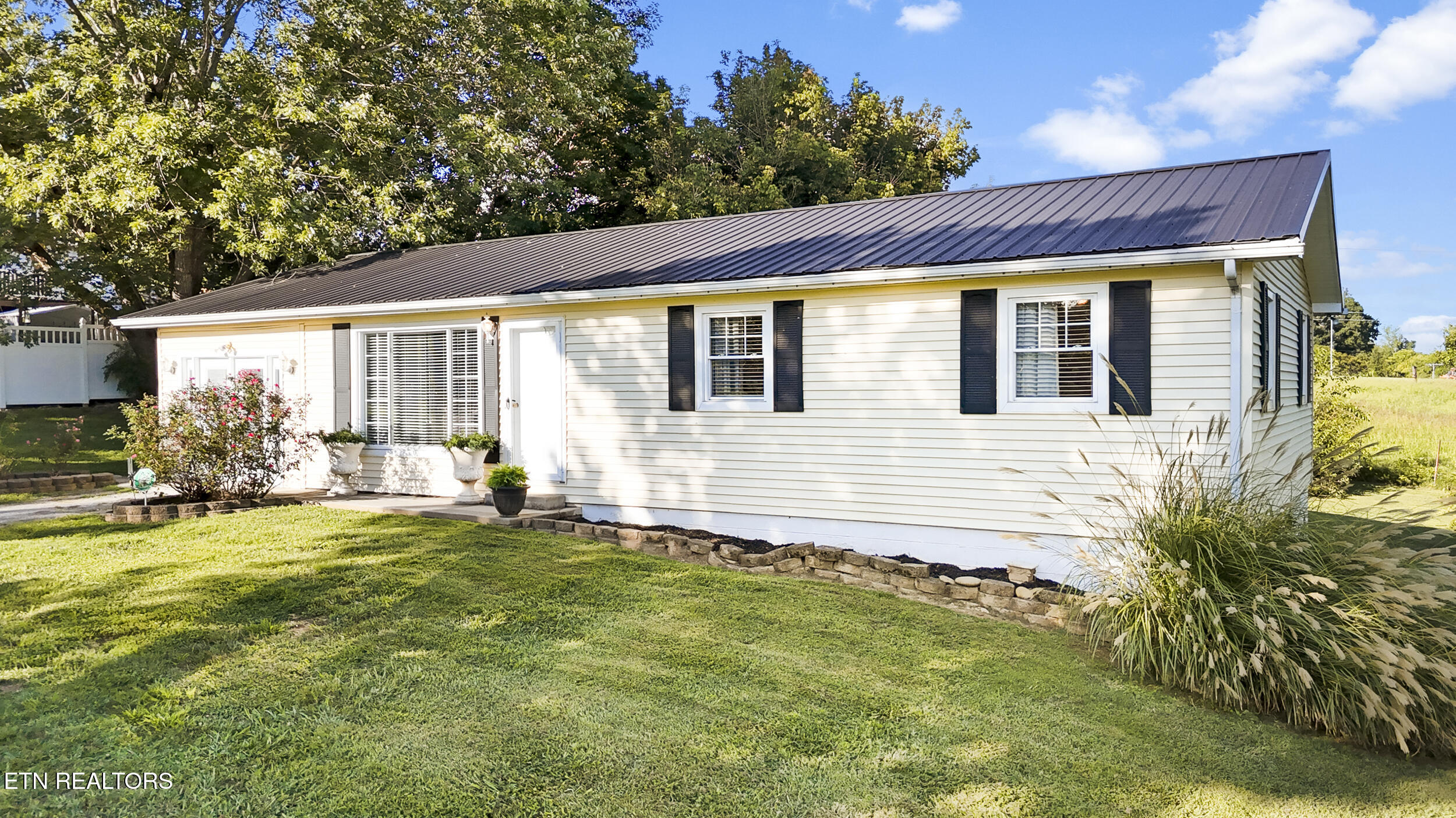 144 Hugh Hayes Lane