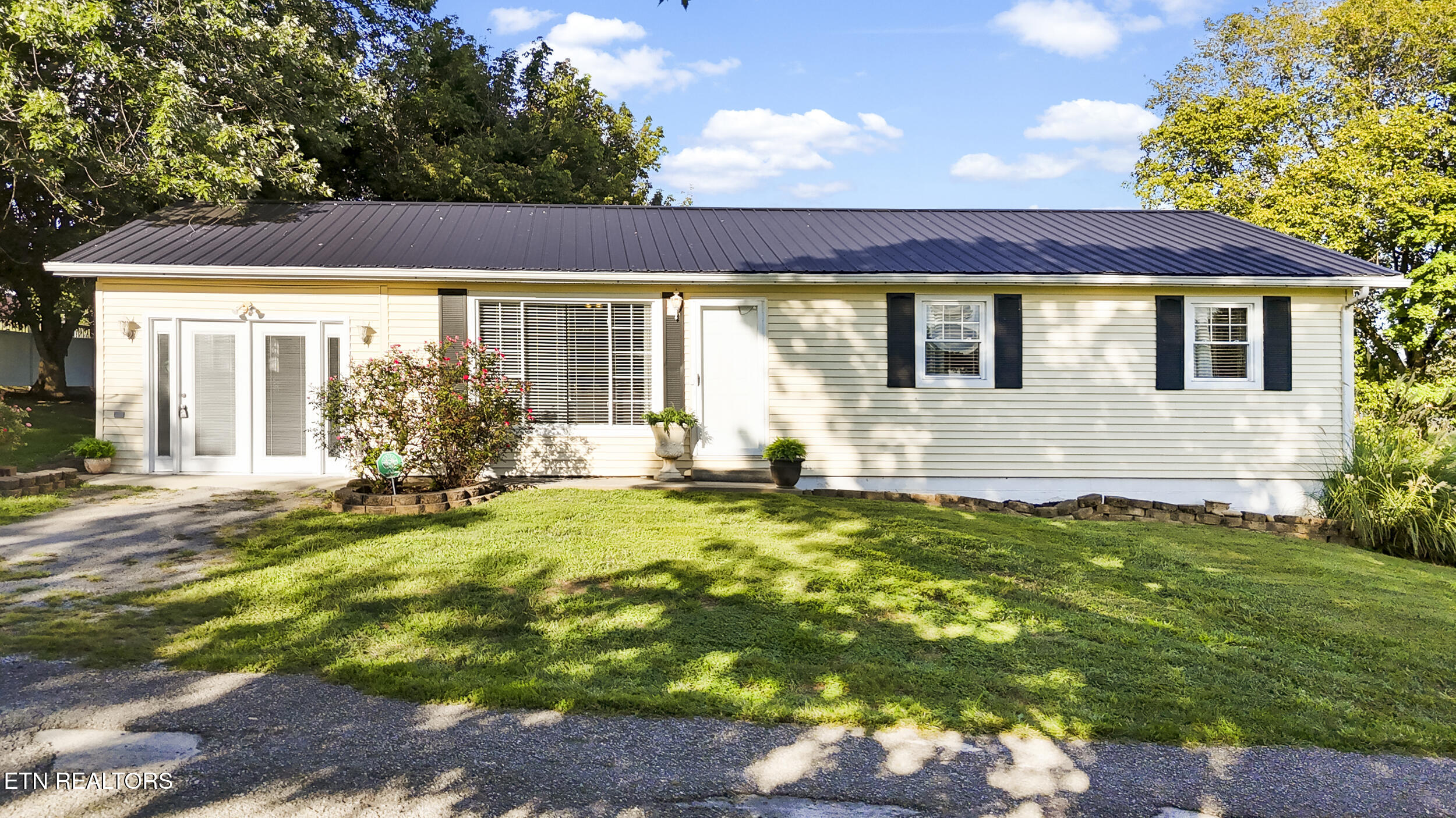 144 Hugh Hayes Lane