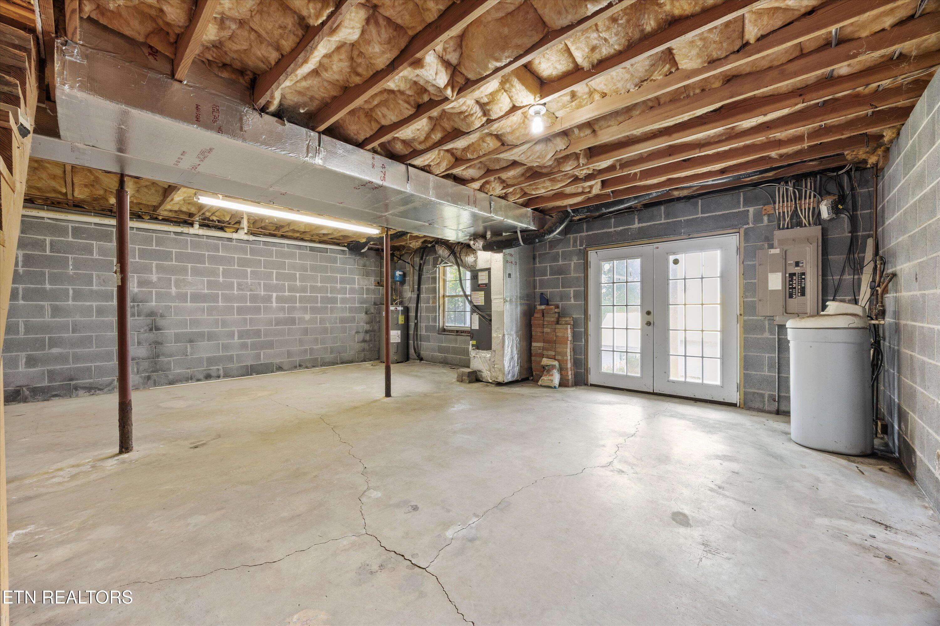 524 Emerald Ave