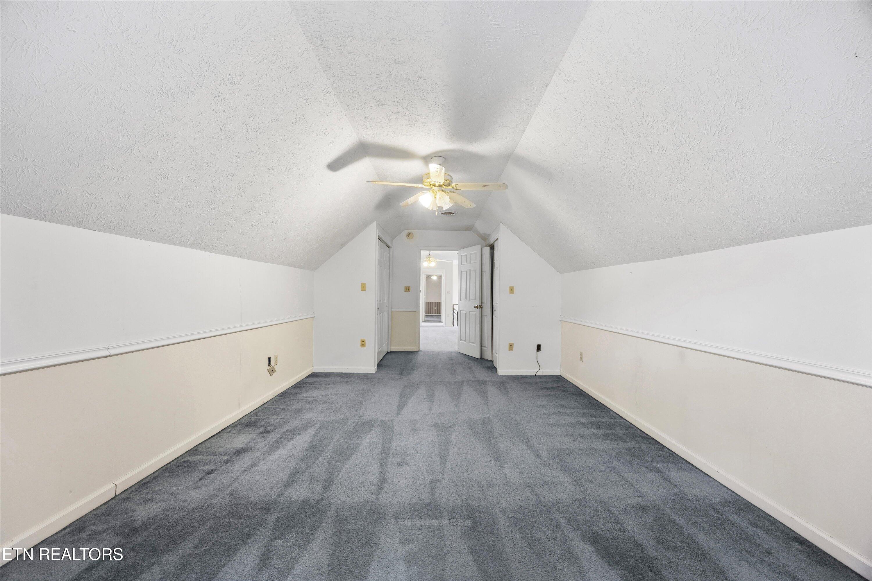 524 Emerald Ave