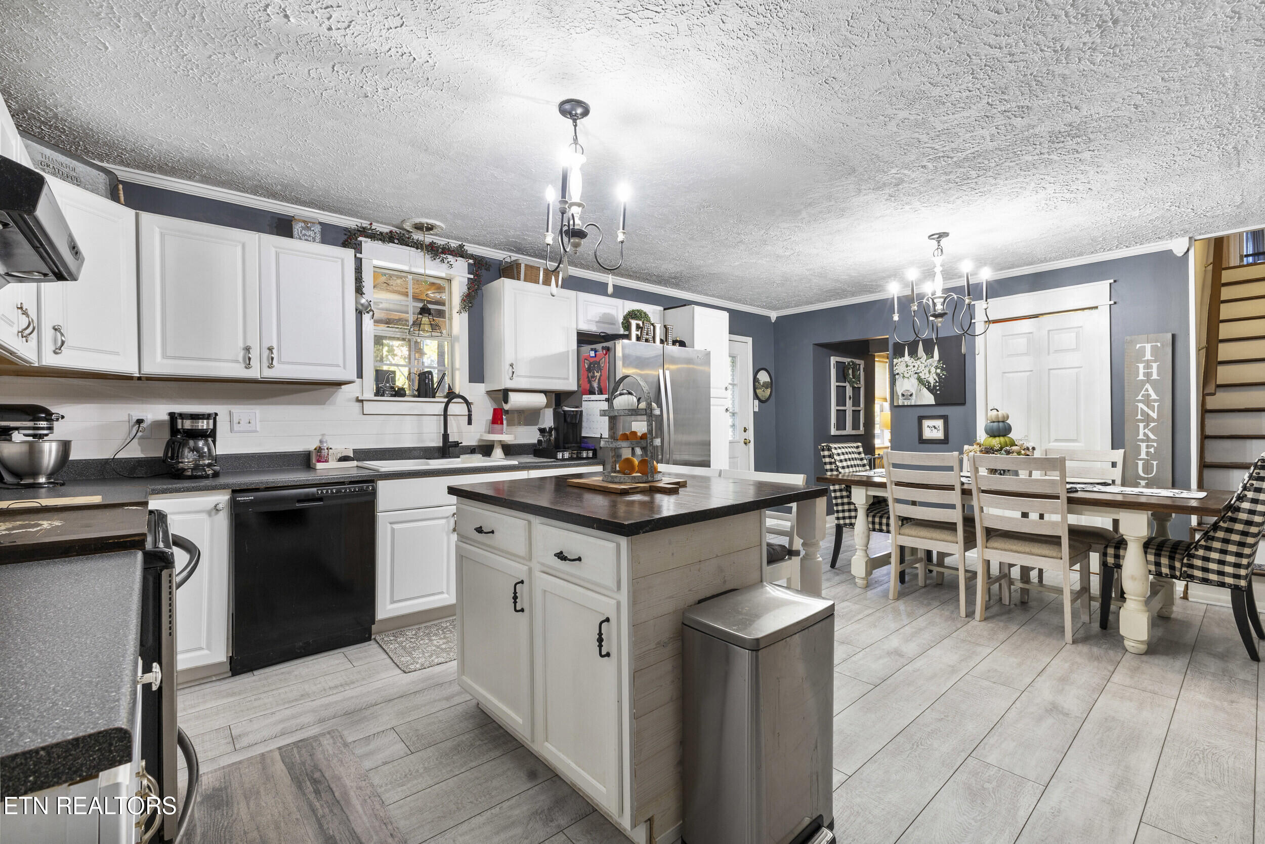 2143 Hill Trail Drive