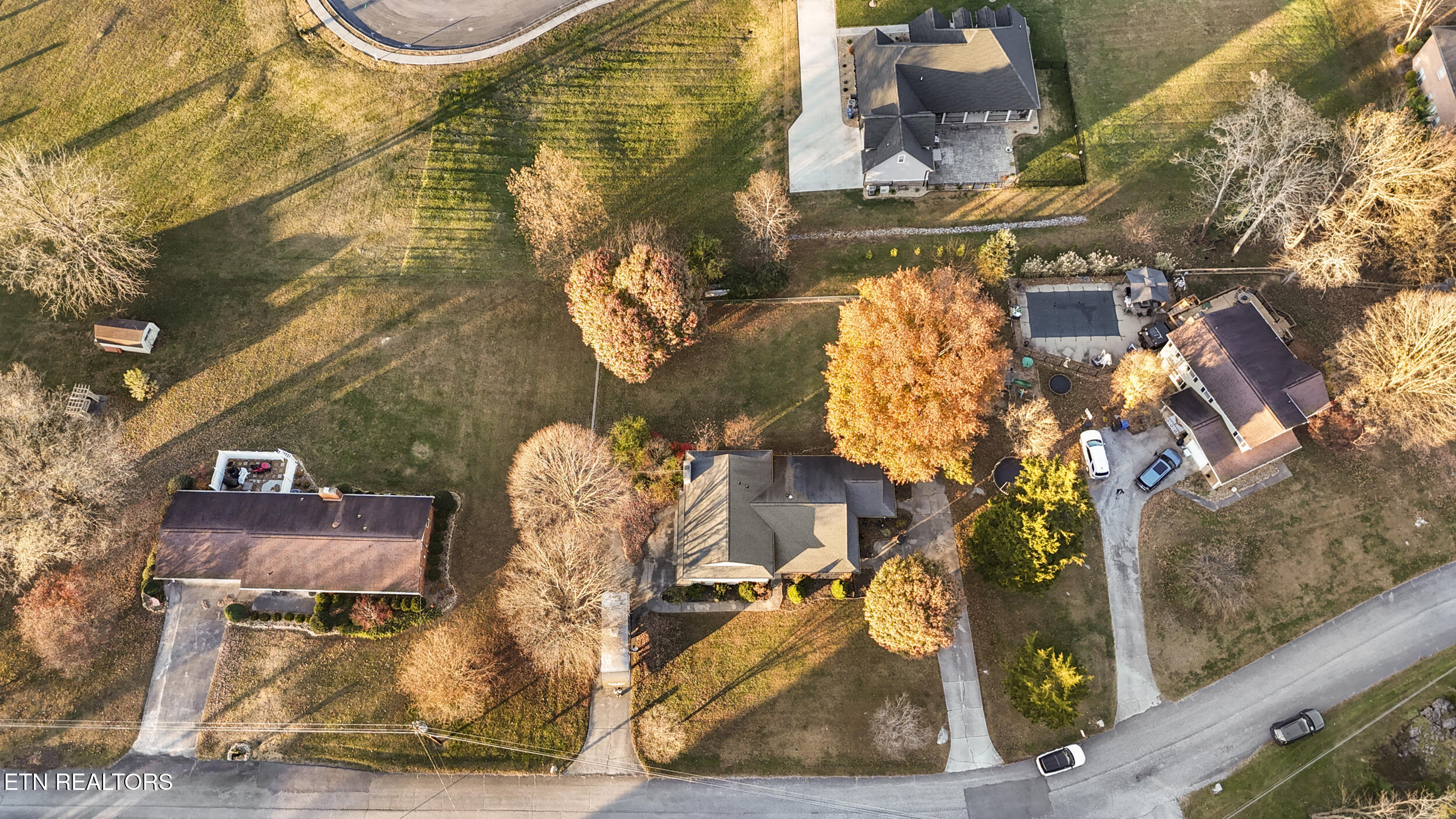 1037 Keith Lane