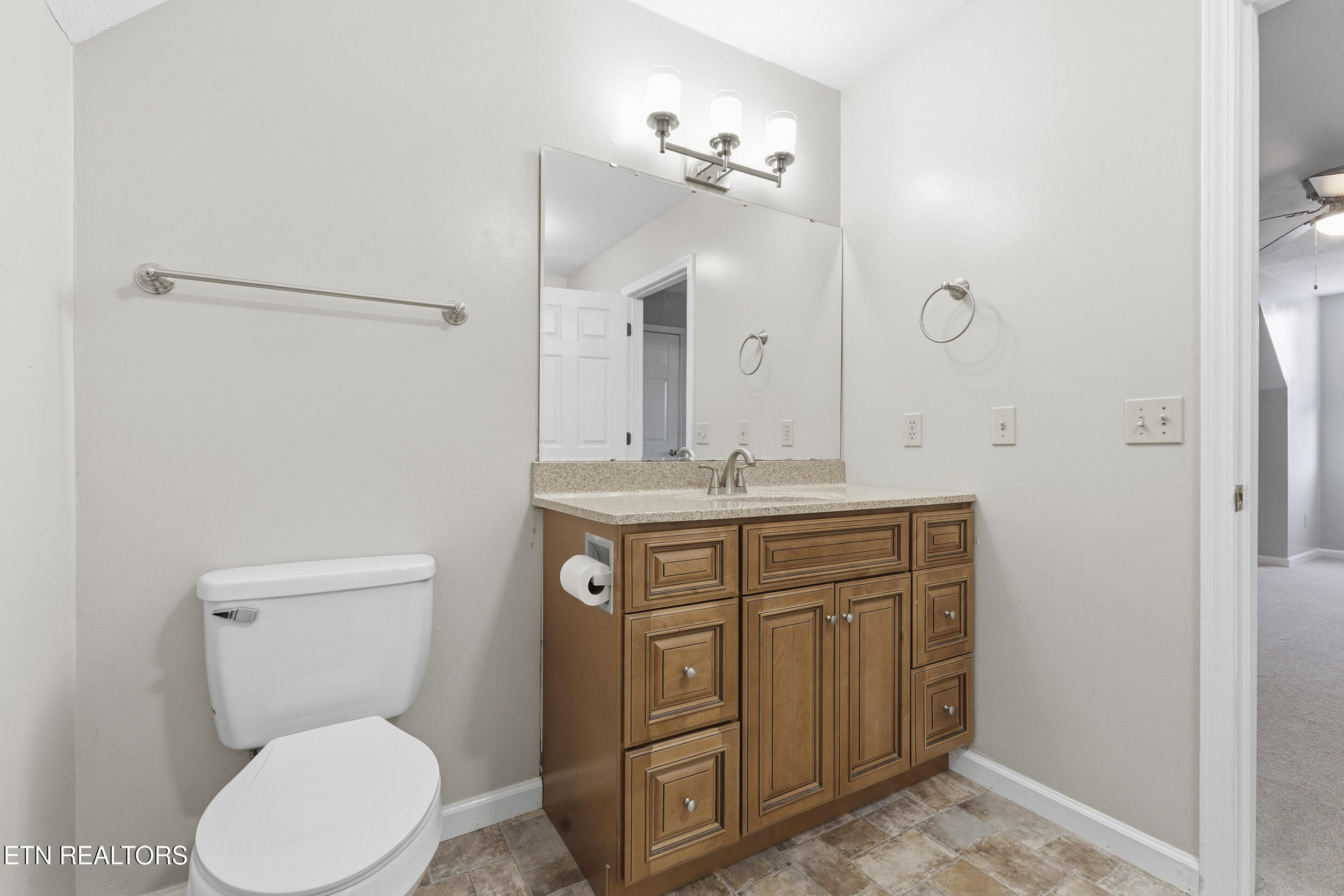 3434 Hamilton Place Drive