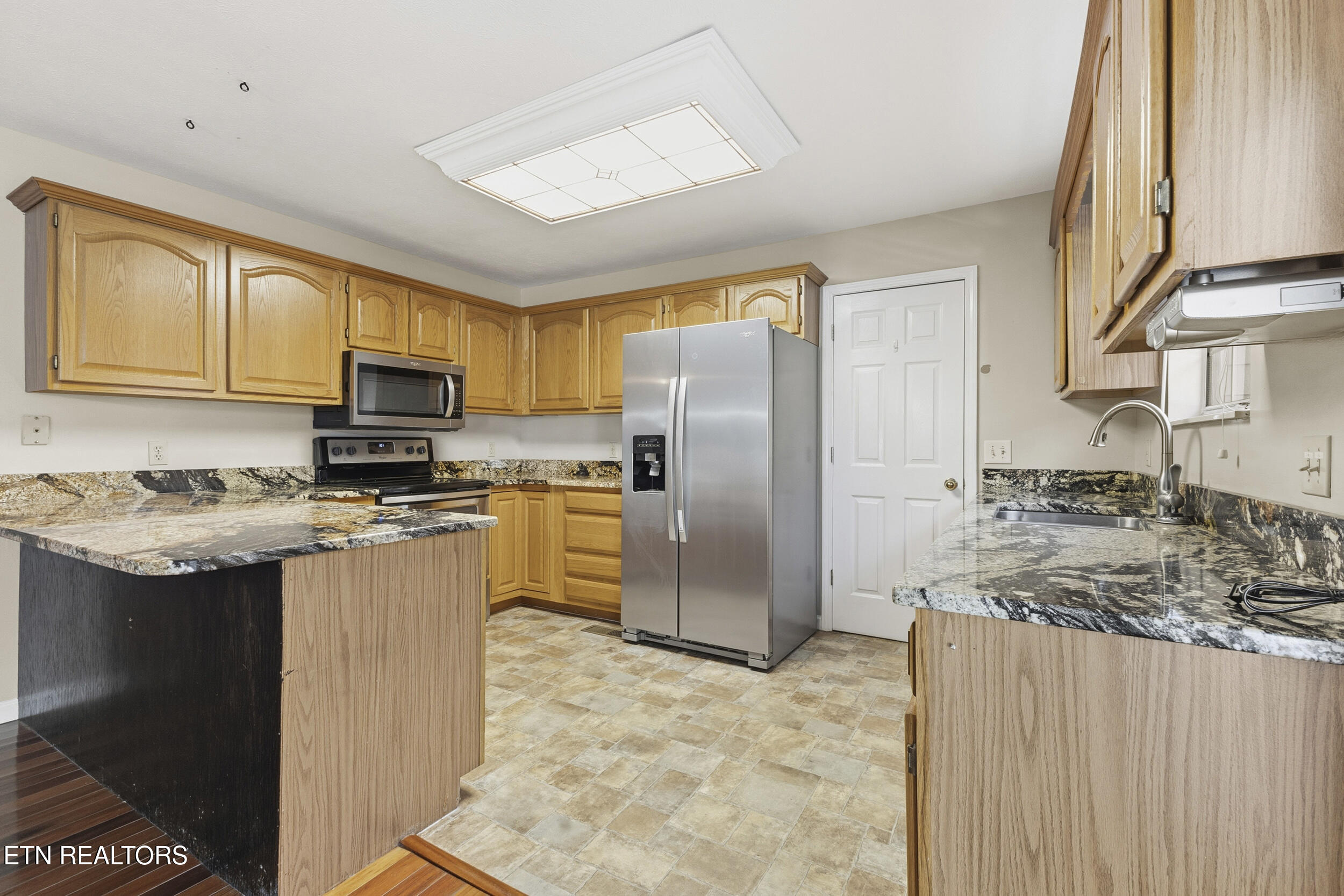 3434 Hamilton Place Drive