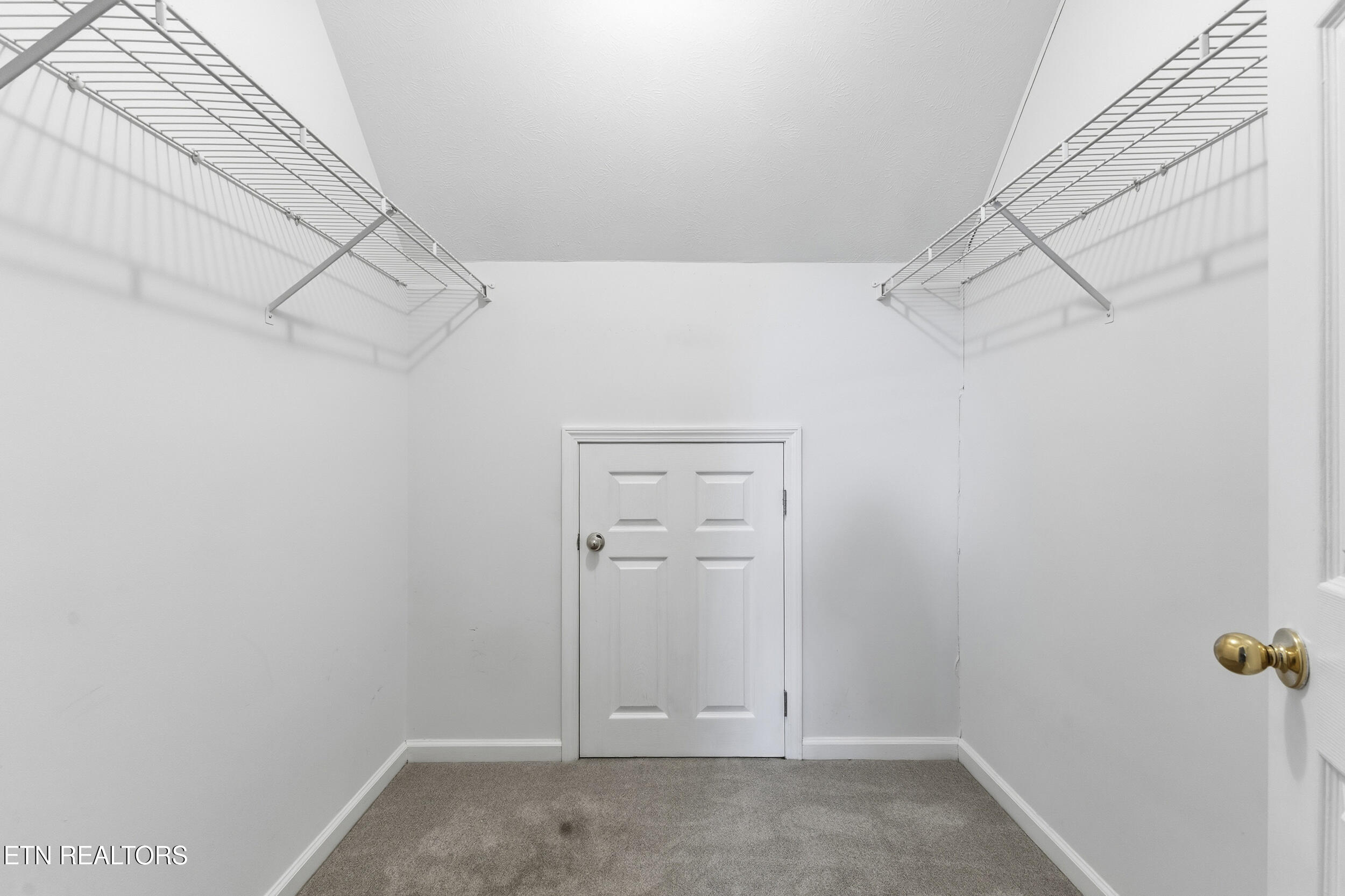 3434 Hamilton Place Drive